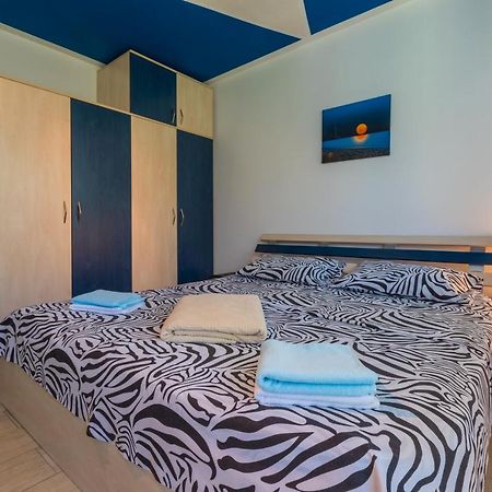Apartman Mladenka Dramalj Bagian luar foto