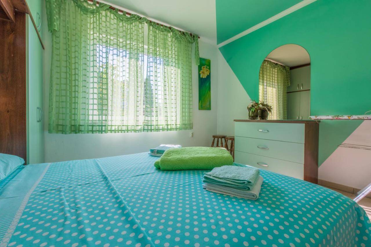 Apartman Mladenka Dramalj Bagian luar foto
