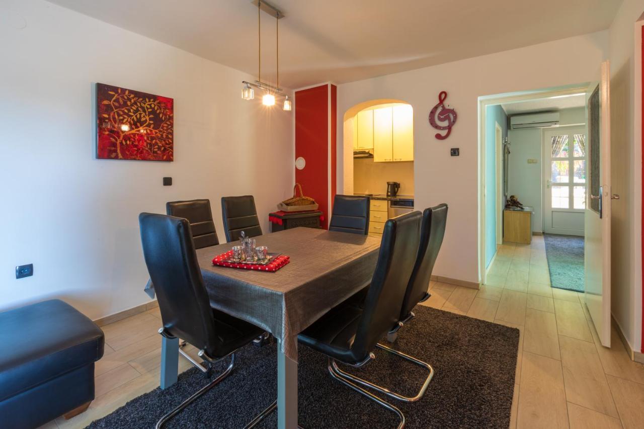 Apartman Mladenka Dramalj Bagian luar foto