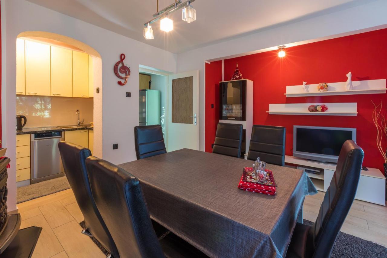 Apartman Mladenka Dramalj Bagian luar foto